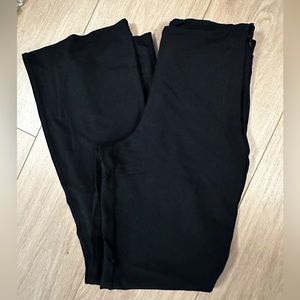 Fabletics yoga pants